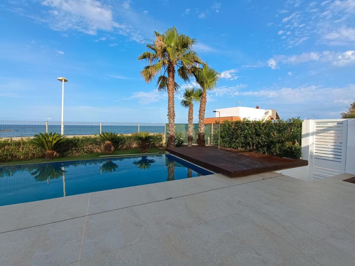 فيلا Casa Del Mar, Piscina Privada Frente Al Mar كولرا المظهر الخارجي الصورة