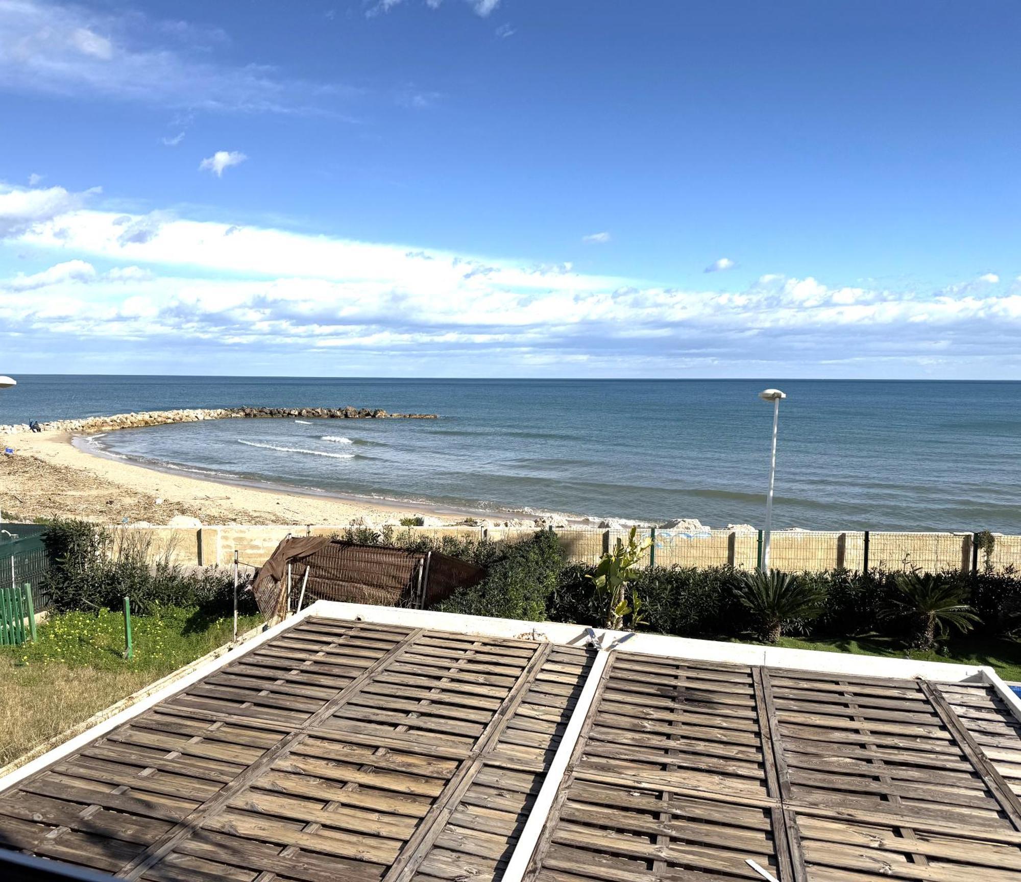فيلا Casa Del Mar, Piscina Privada Frente Al Mar كولرا المظهر الخارجي الصورة
